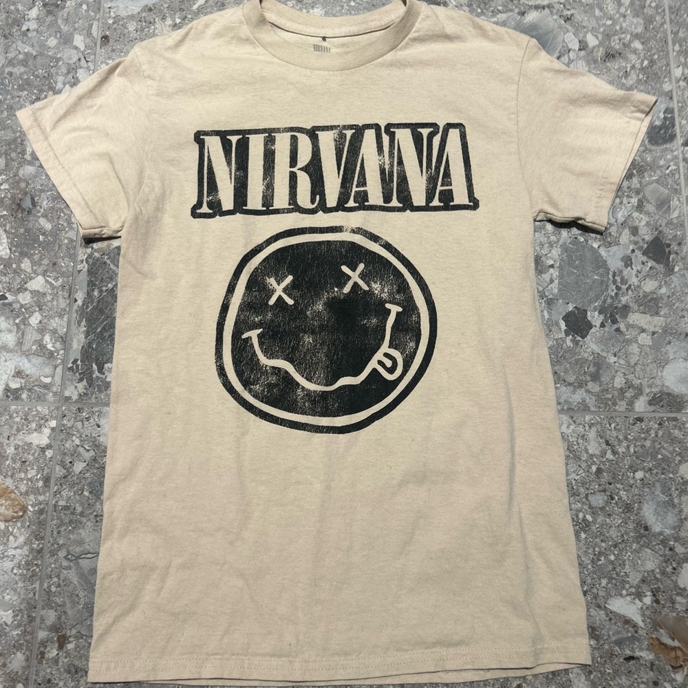 NIRVANA Beige Smiley Face Tee